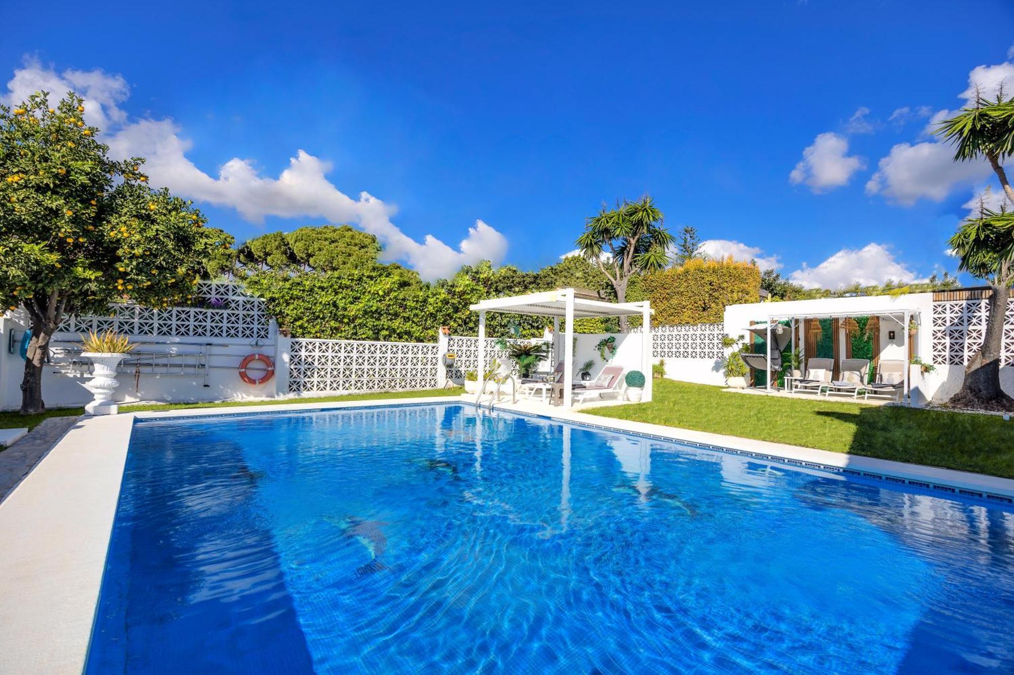 Villa Casacara Marbella Beachside Costabella -Spain Exterior foto